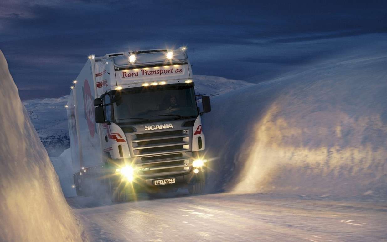 Зимней резины не хватит даже на грузовики Москвы 