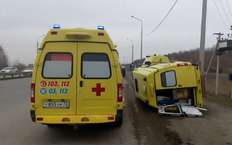 Пьяный водитель КАМАЗа врезался в скорую помощь, пострадали пять человек
