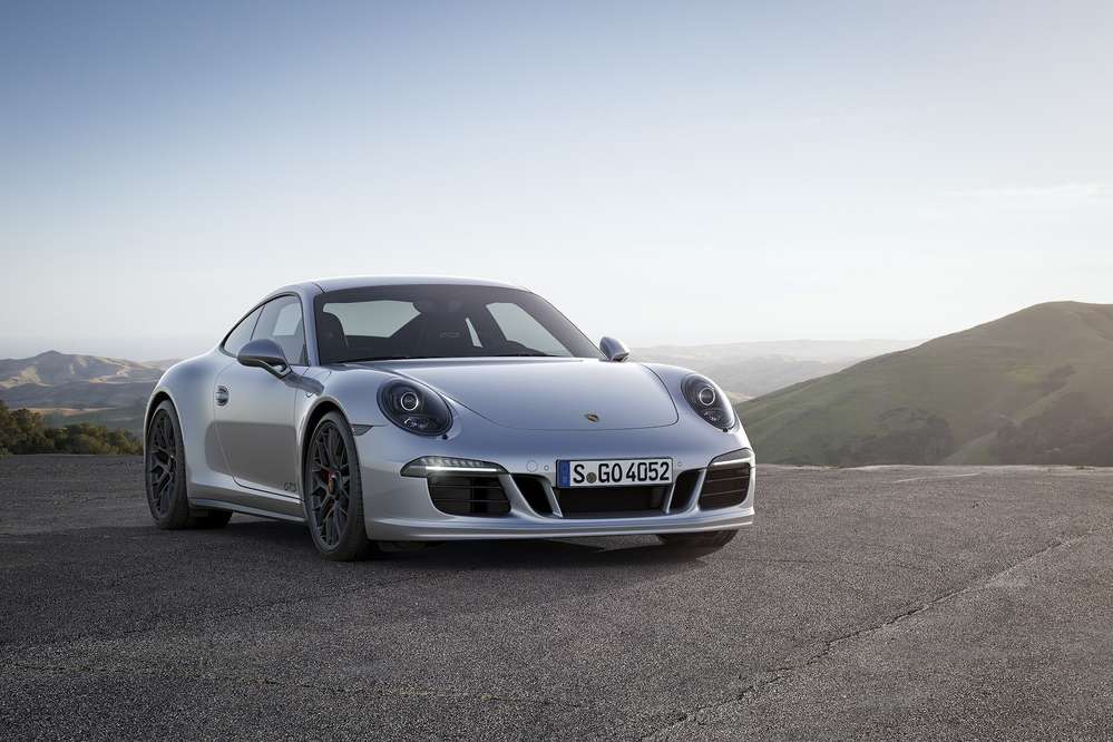 Porsche мечется между наддувом и «атмосферой»