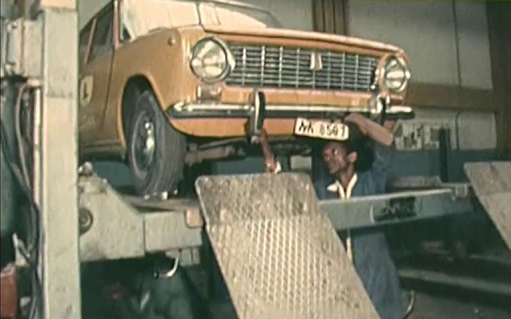 Как работал сервис советских автомобилей в Африке (видео)
