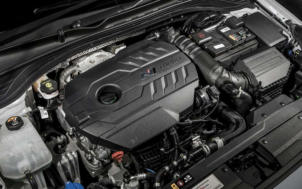Hyundai работает над 2,3-литровым турбомотором