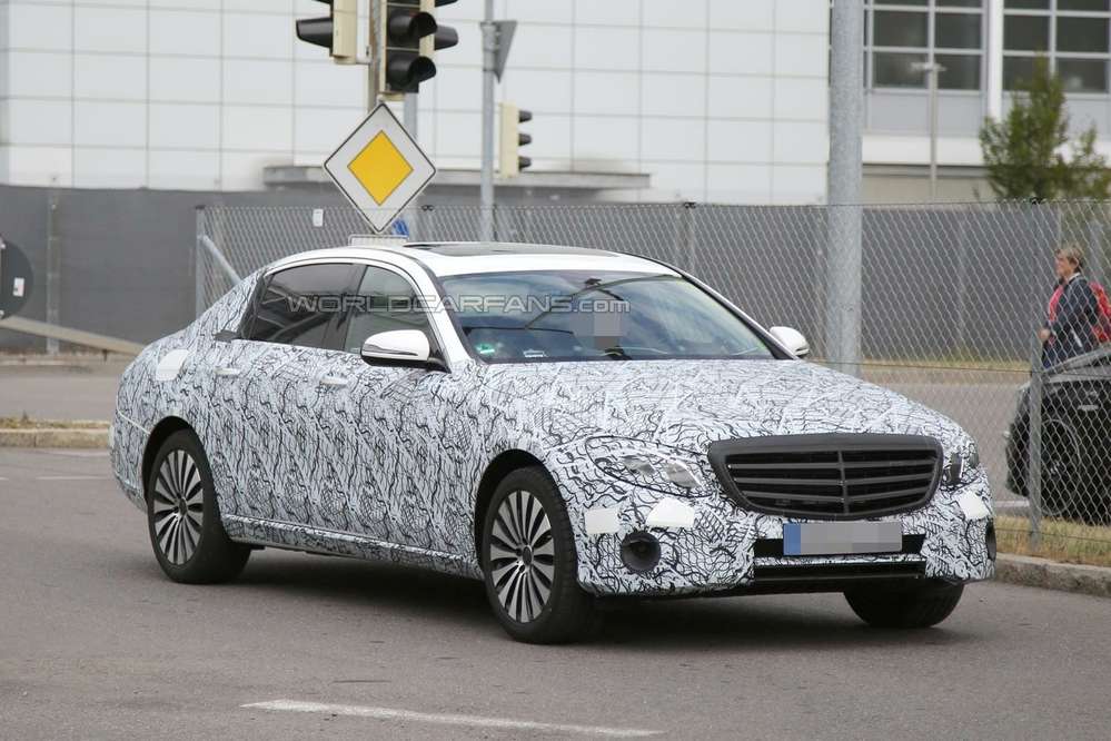 Mercedes-Maybach «растянул» E-класс