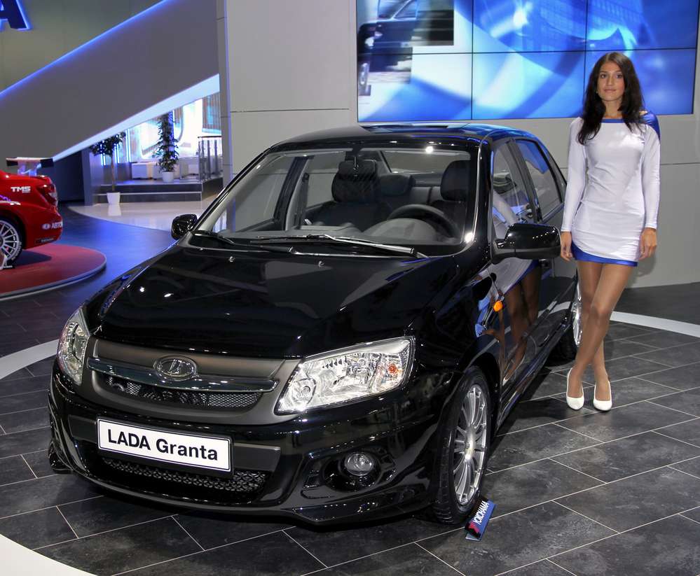 АВТОВАЗ представил «гражданскую» версию Lada Granta Sport