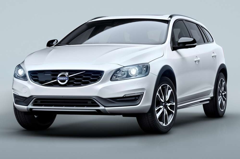 Volvo начнет продажи нового V60 Cross Country в России в середине 2015 года
