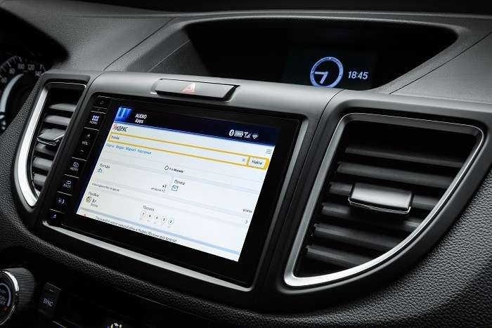 Honda устанавливает в свои автомобили в России «Яндекс.Навигатор»