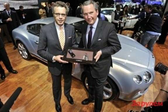 Вольфганг Дюрхаймер (слева) утверждает, что все ноу-хау корпорации Volkswagen AG доступны и Bentley.
