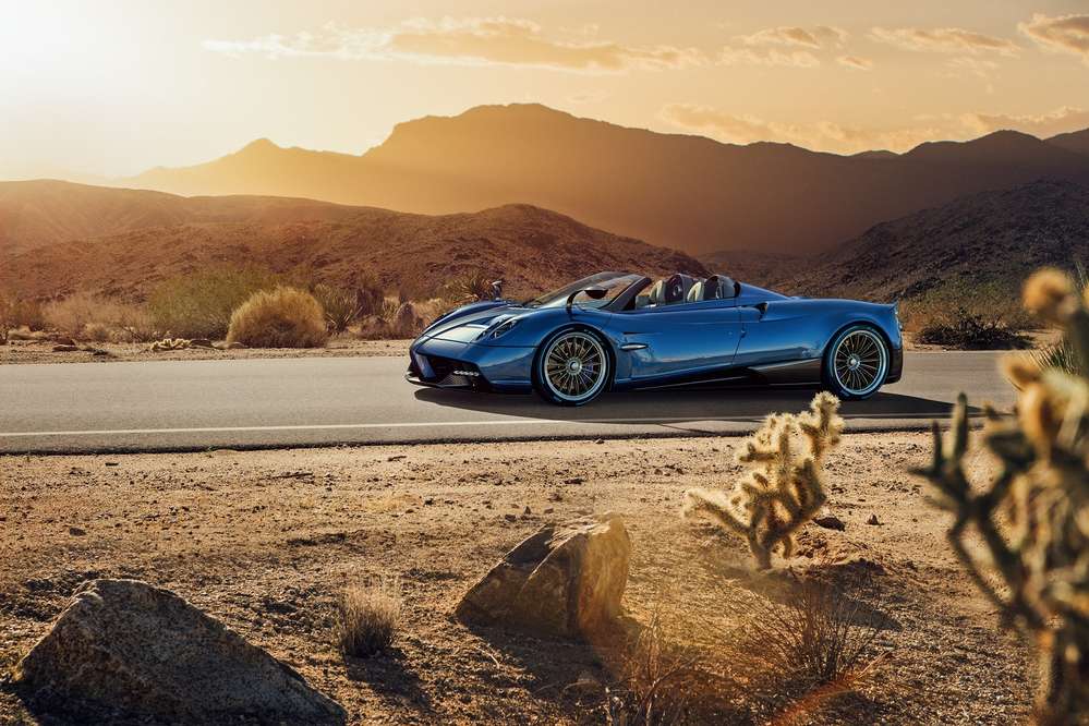 Roadster - шедевр: Pagani представила облегченную Huayra без крыши