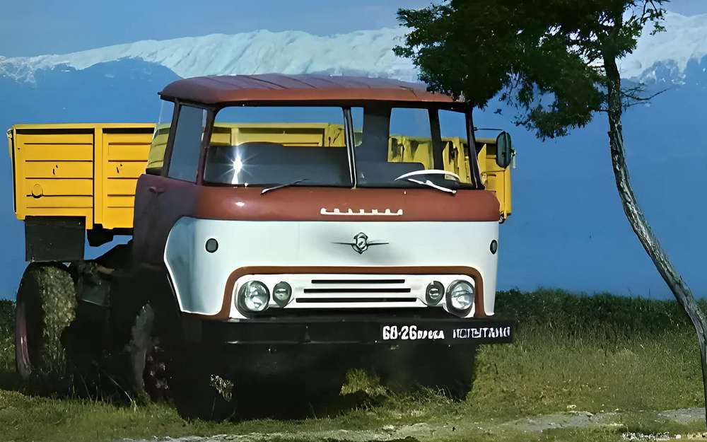 Колхида - пожалуй, самый странный грузовик СССР (видео)