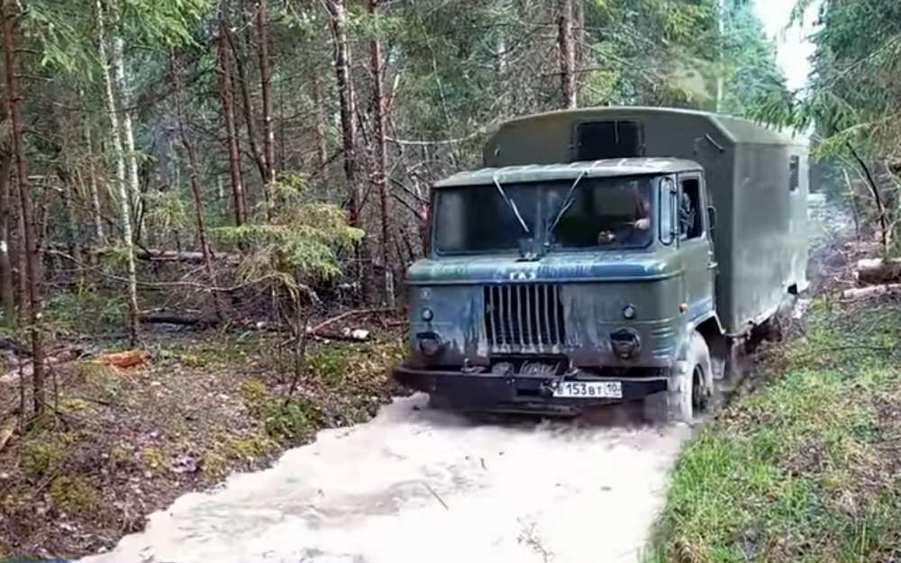 Посмотрите, что может «шишига» - армейский ГАЗ-66 на бездорожье