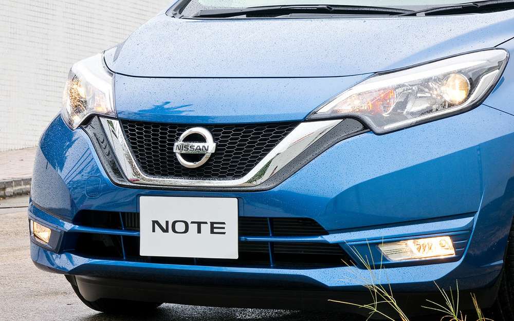 Nissan Note нового поколения: каким его видят японцы?
