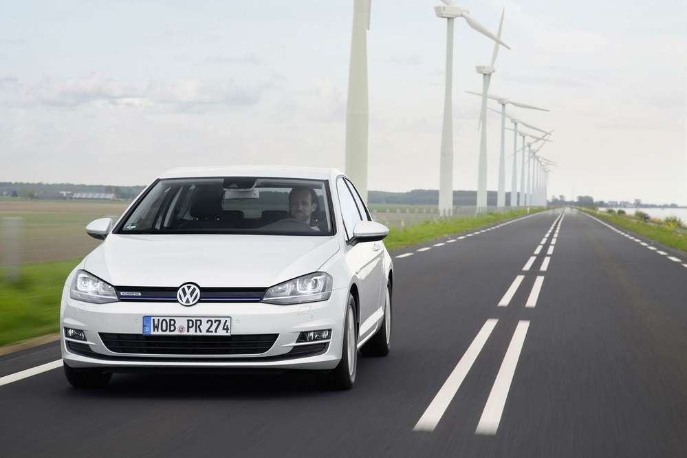 VW представляет самый экономичный бензиновый Golf