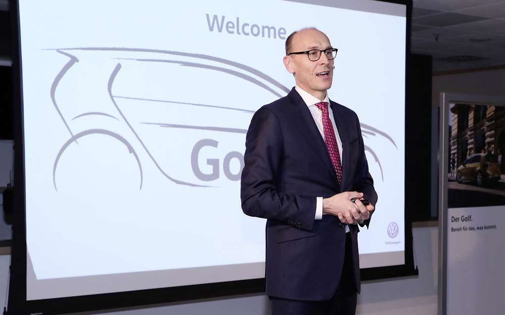 Volkswagen назвал дату производства следующего поколения Golf