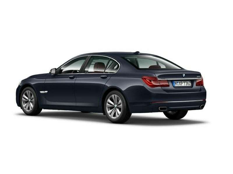 BMW все-таки выпустит роскошный BMW M7