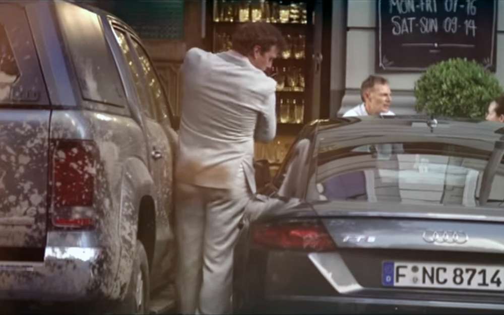 Автономная парковка вредна для химчисток - новая реклама VW