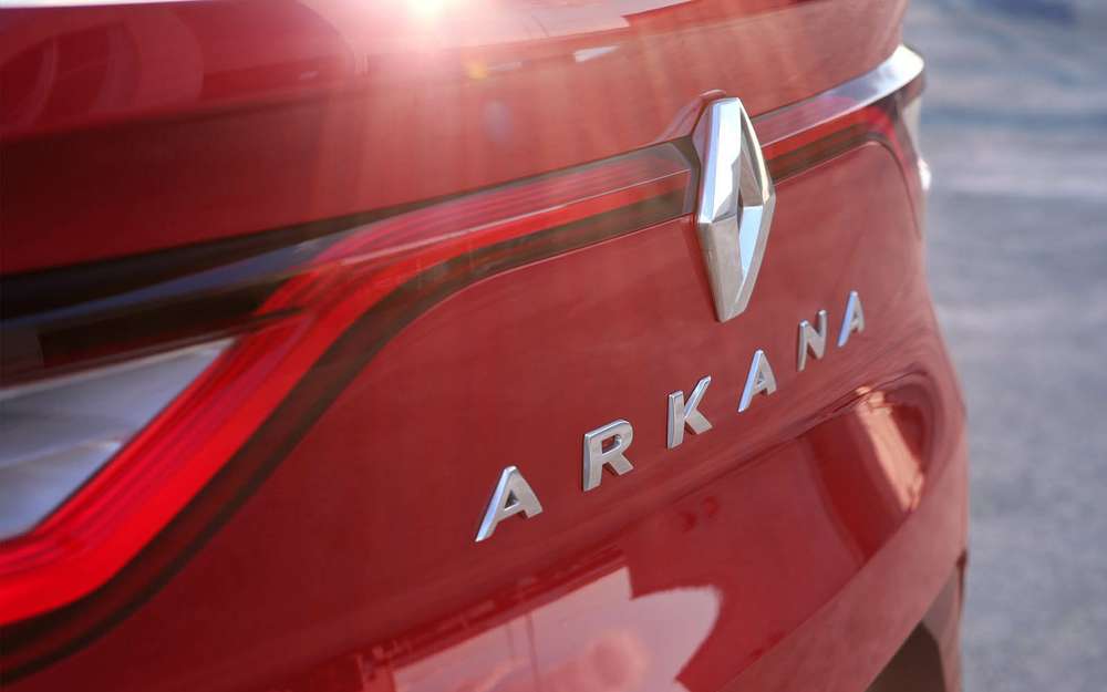 Renault назвала имя российского кроссовера - Arkana, то есть «Тайна»