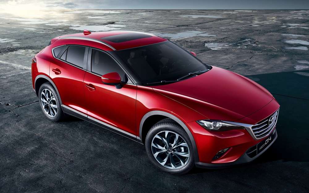 В продаже появилось кросс-купе Mazda CX-4 - цены