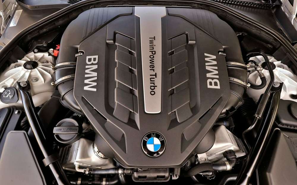 Сердца BMW и Land Rover вновь будут биться в унисон