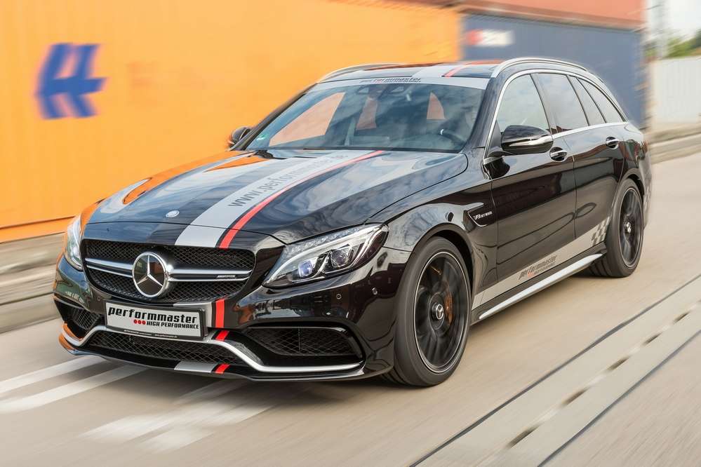 Универсал Mercedes-AMG доставит на дачу со скоростью суперкара