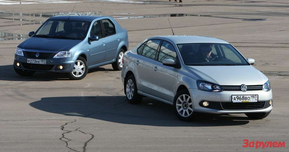 Renault Logan  1.6 Prestige, АТ 471 000 руб.; Volkswagen Polo 1.6 Highline АТ 583 700 руб.