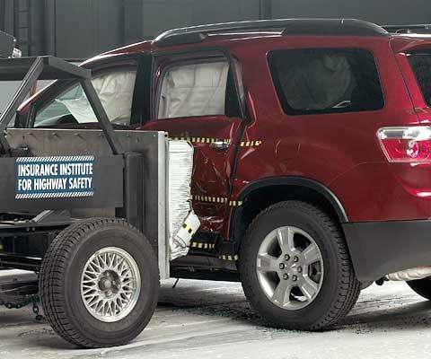 Honda Odyssey и три GM SUV стали отличниками безопасности