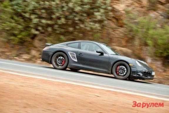 Американские журналисты прокатились на новом Porsche 911