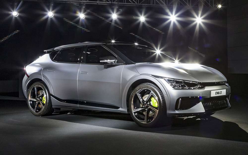 Kia представила электромобиль нового поколения - EV6.