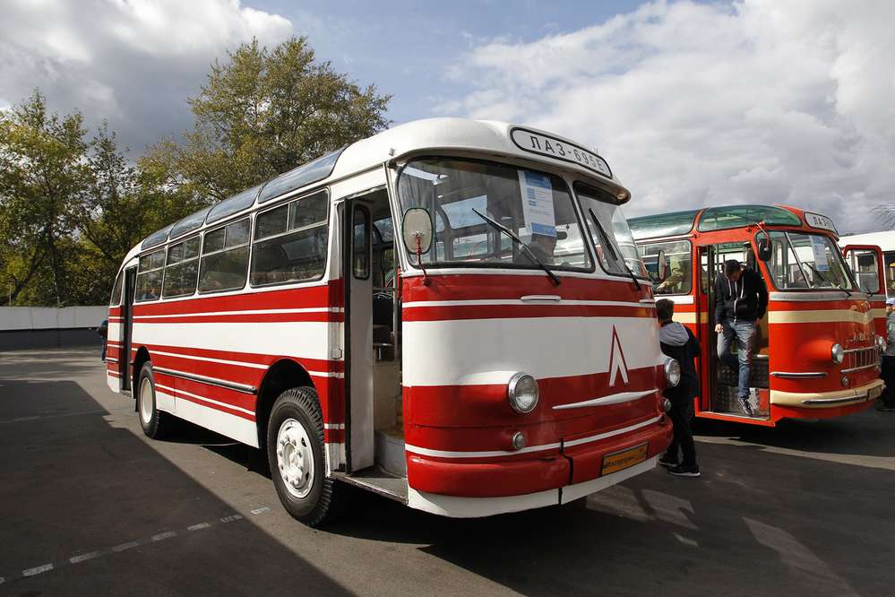 Автобусы нашего детства - выставка пассажирского транспорта