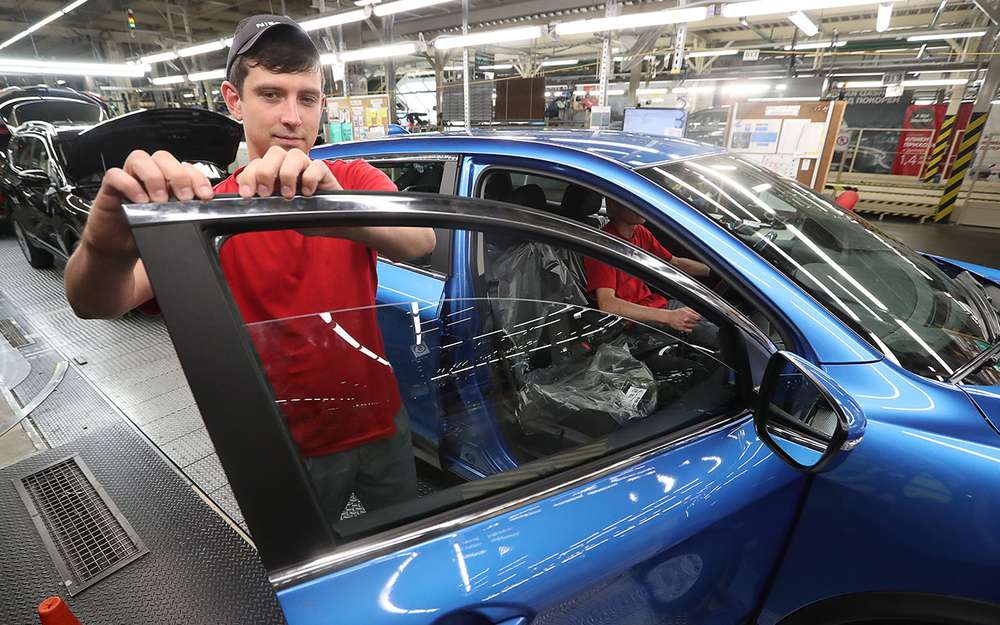 Nissan может приостановить производство в России. Виноват Китай