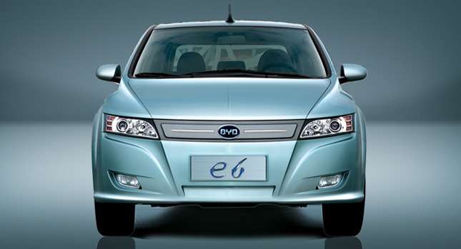 Электромобили не станут чем-то новым для BYD. К примеру, с октября 2011 г компания реализует электрический автомобиль e6 (на фото)