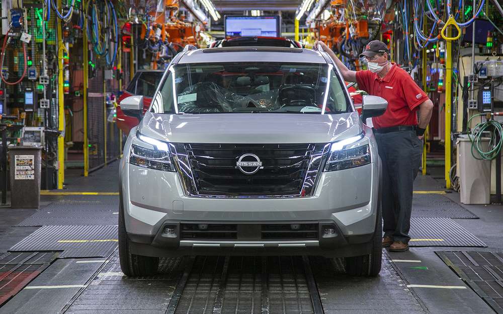 Nissan отложил вывод на российский рынок нового Pathfinder