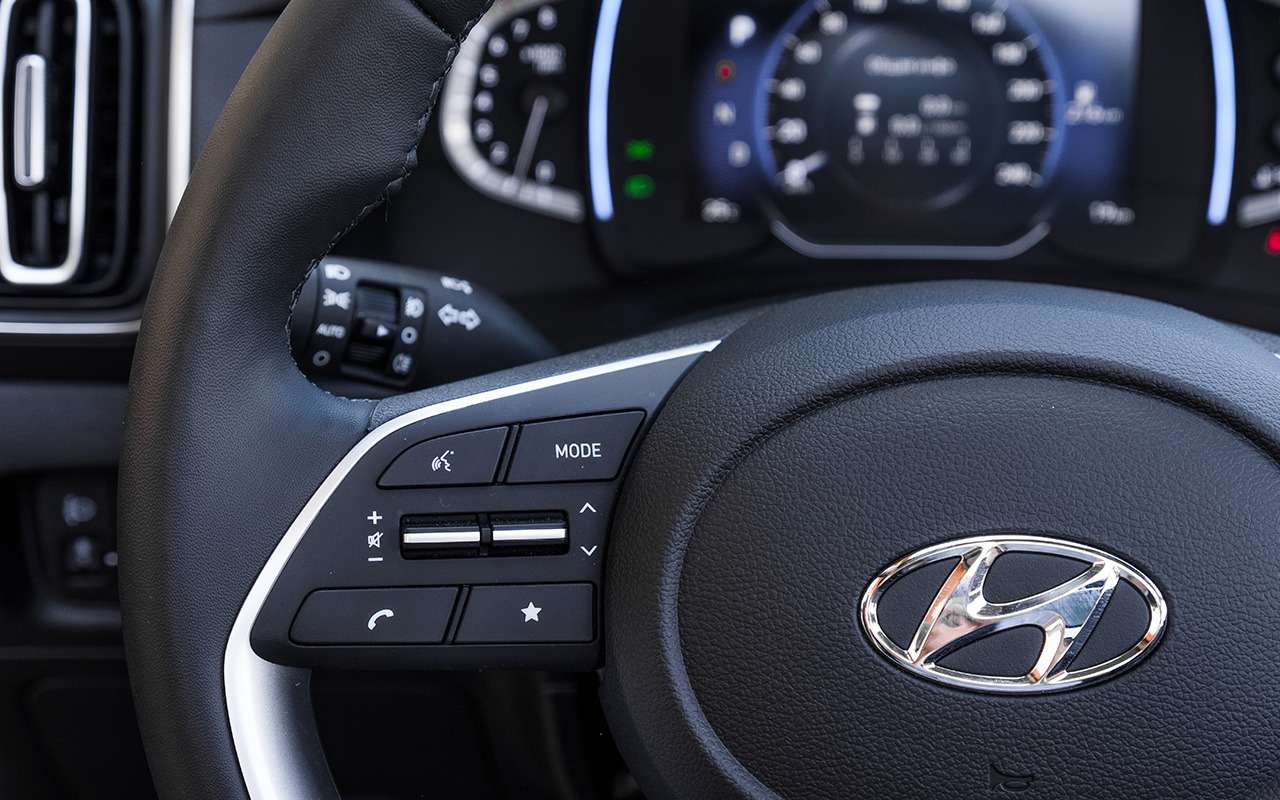 Hyundai голосует за кнопки против сенсоров