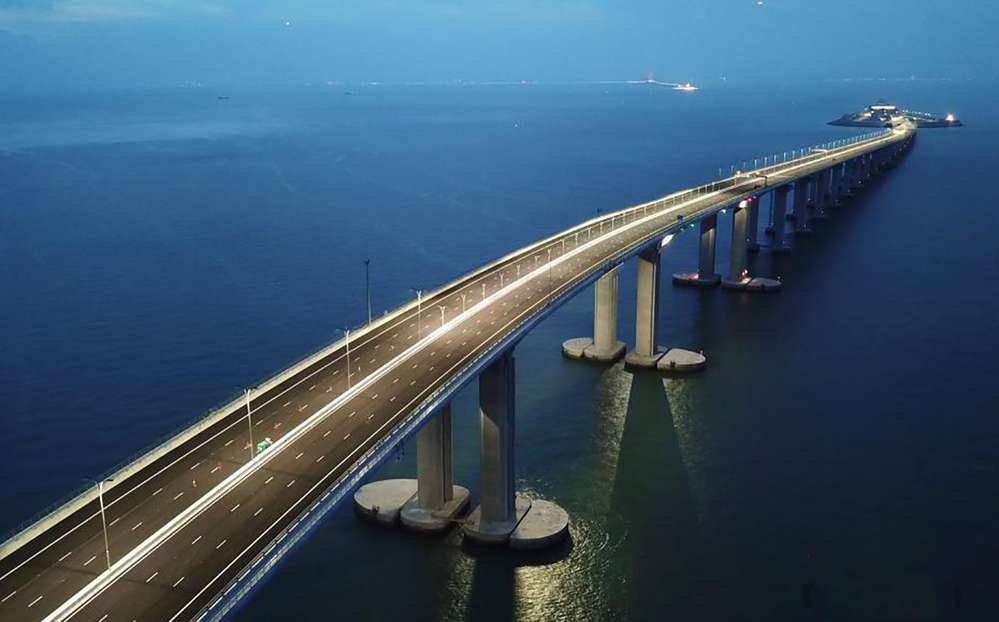 Круче, чем Крымский: в Китае открыли самый длинный автомобильный мост