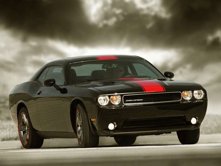 Dodge представил специальную версию Challenger