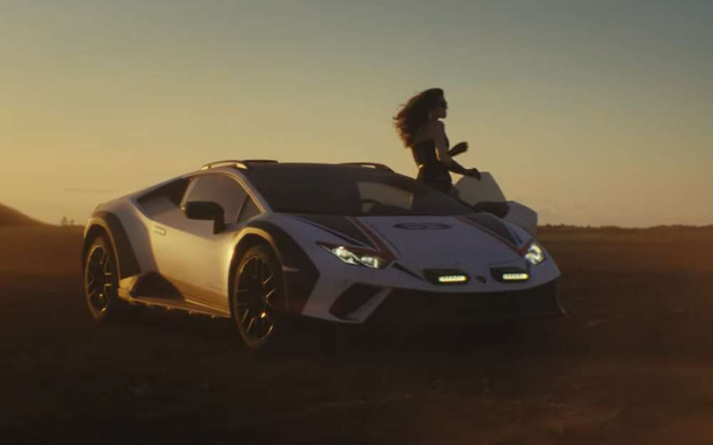 Lamborghini захейтили из-за этой рекламы