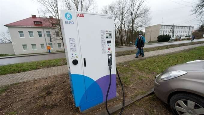 Эстония создала сеть станций быстрой зарядки электромобилей