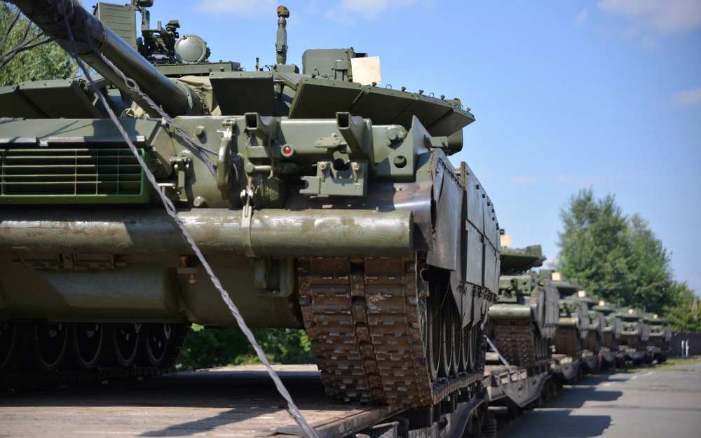 Танки Т-80БВМ