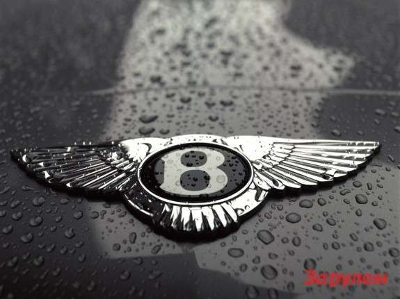 Кроссовер Bentley построят на шасси Porsche