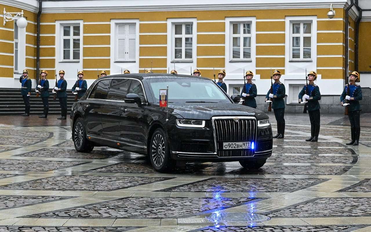 К инаугурации Путина отечественный лимузин Aurus модернизировали