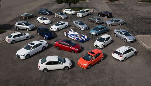 Новый Toyota Prius появится в 2015 году 
