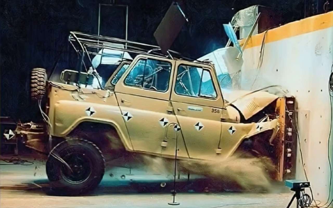 В бетон: краш-тесты разных автомобилей СССР (видео)