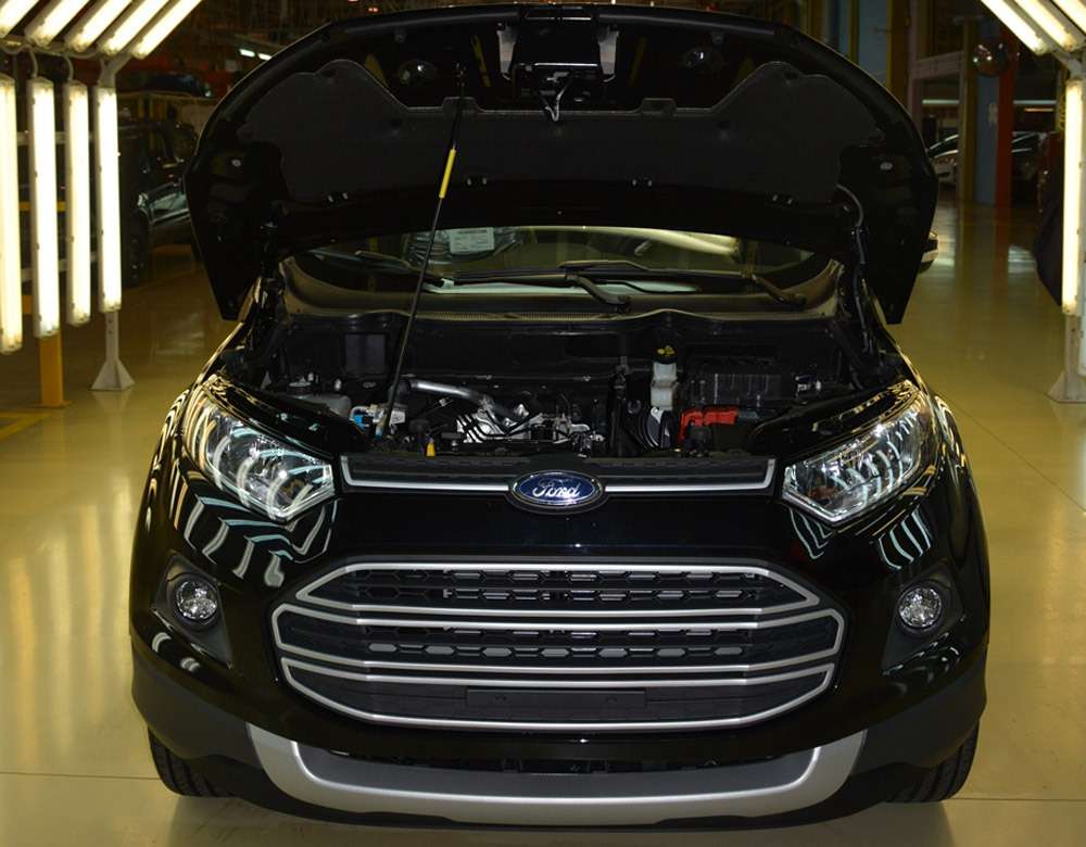 Ford EcoSport стали оснащать российскими двигателями