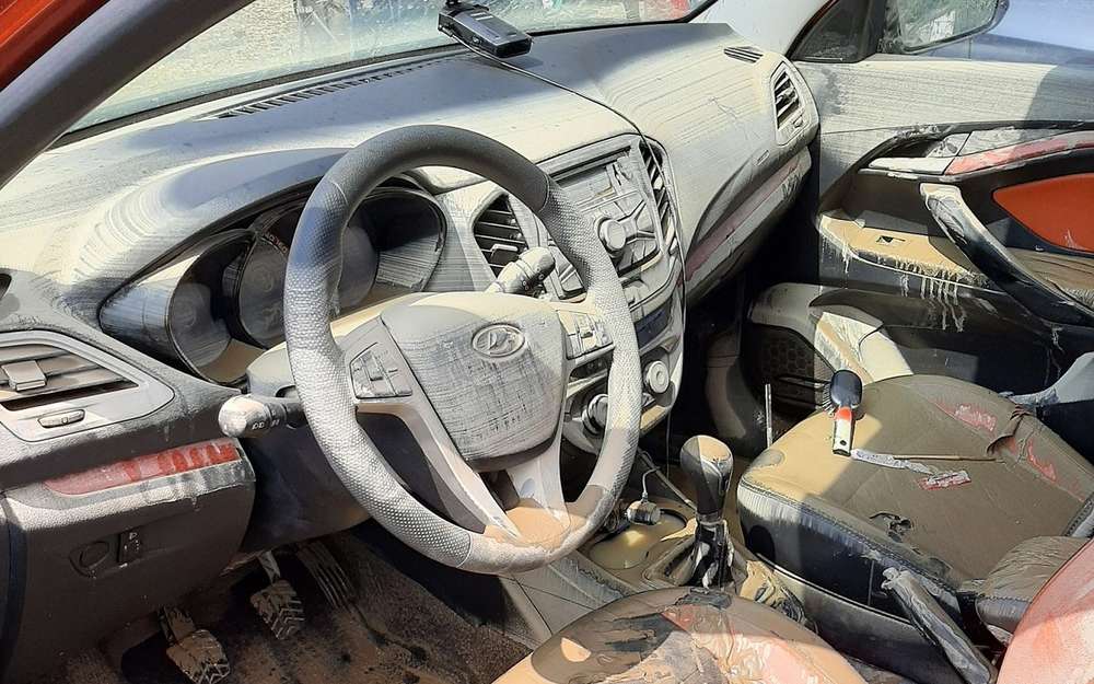 Владелец Весты показал свою машину после потопа в Краснодарском крае