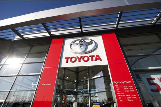 Toyota отзывает 1 280 000 автомобилей из-за проблемных эйрбэгов