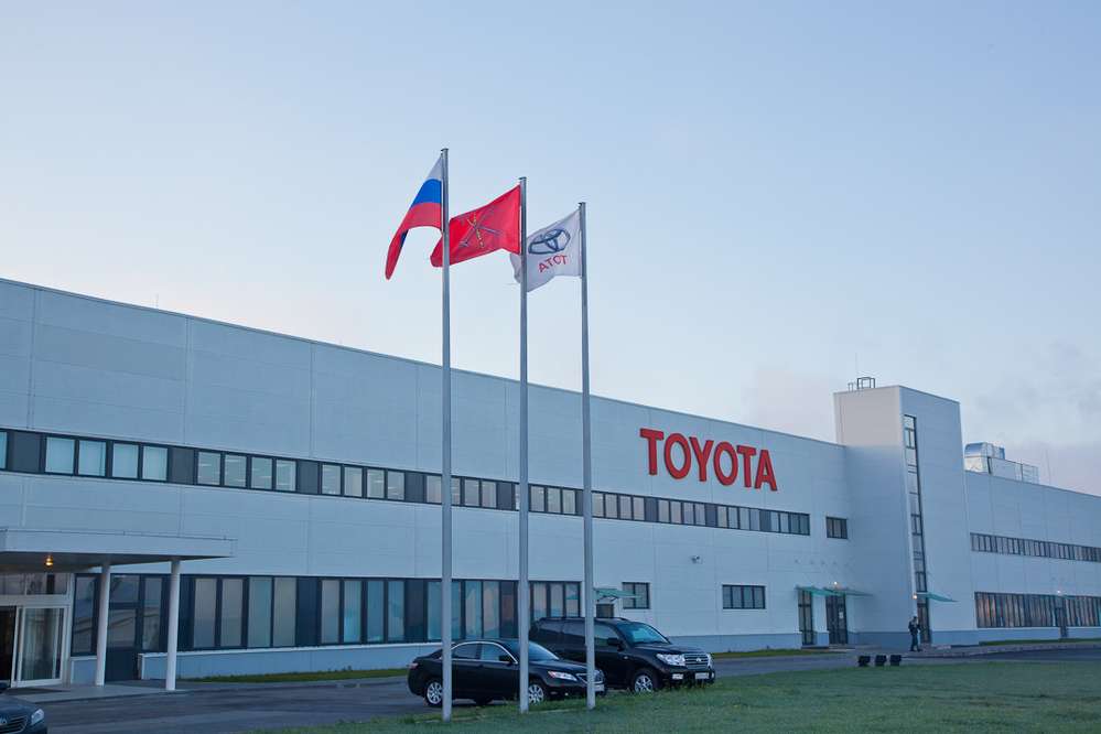 Питерский завод Toyota увеличивает мощности
