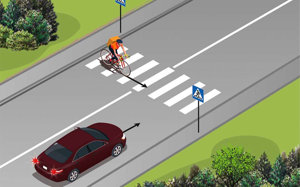 На велосипеде по переходу - опасное заблуждение водителей