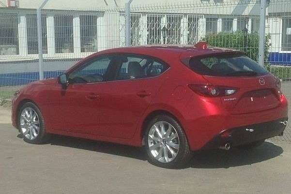 Новую Mazda покажут в Питере и еще четырех городах