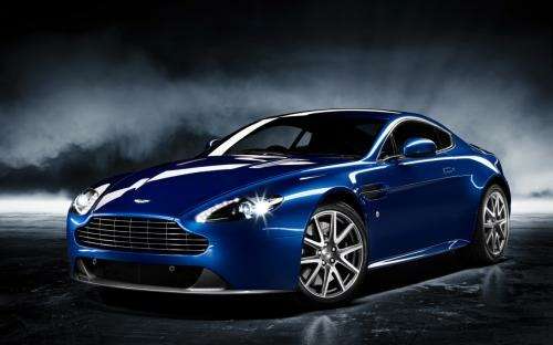 Aston Martin представила V8 Vantage S