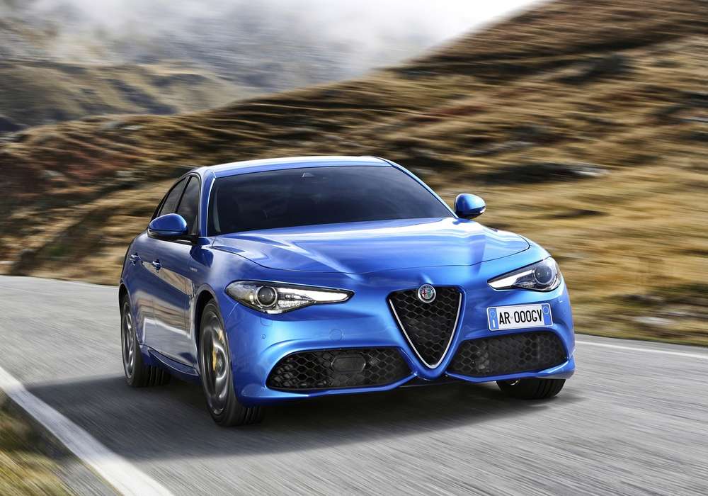 Сильнее и краше: Alfa Romeo выпустит еще один седан