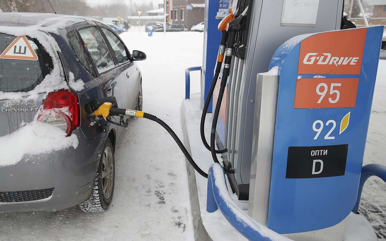 Что будет с ценами на бензин после 5 февраля: прогноз экономиста