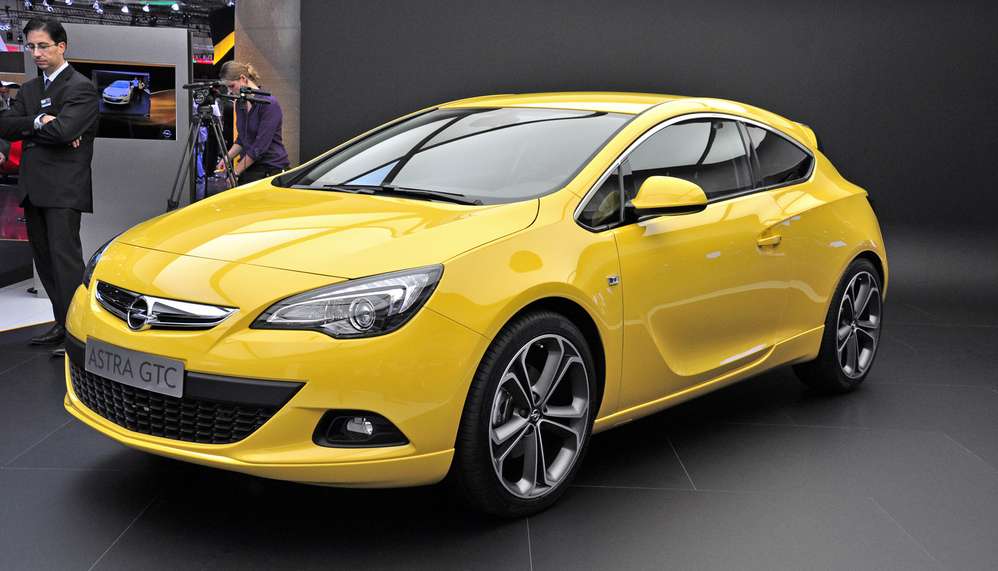 Opel объявил цены на новую Astra GTC 
